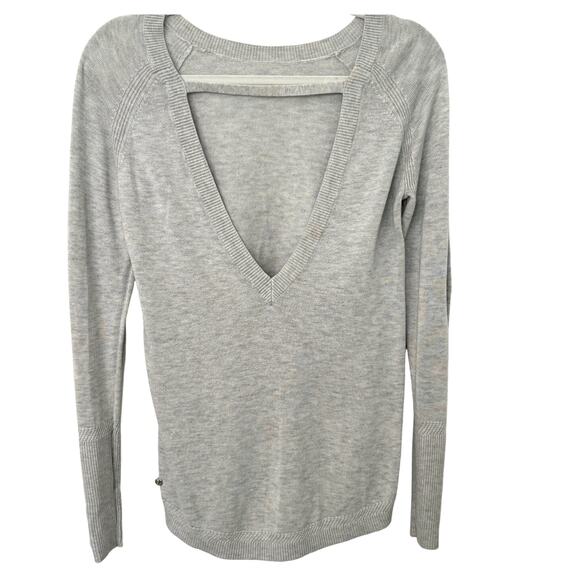 Lululemon Unity Drop Back Sweater in Heathered Silver Ice - Picture 6 of 11